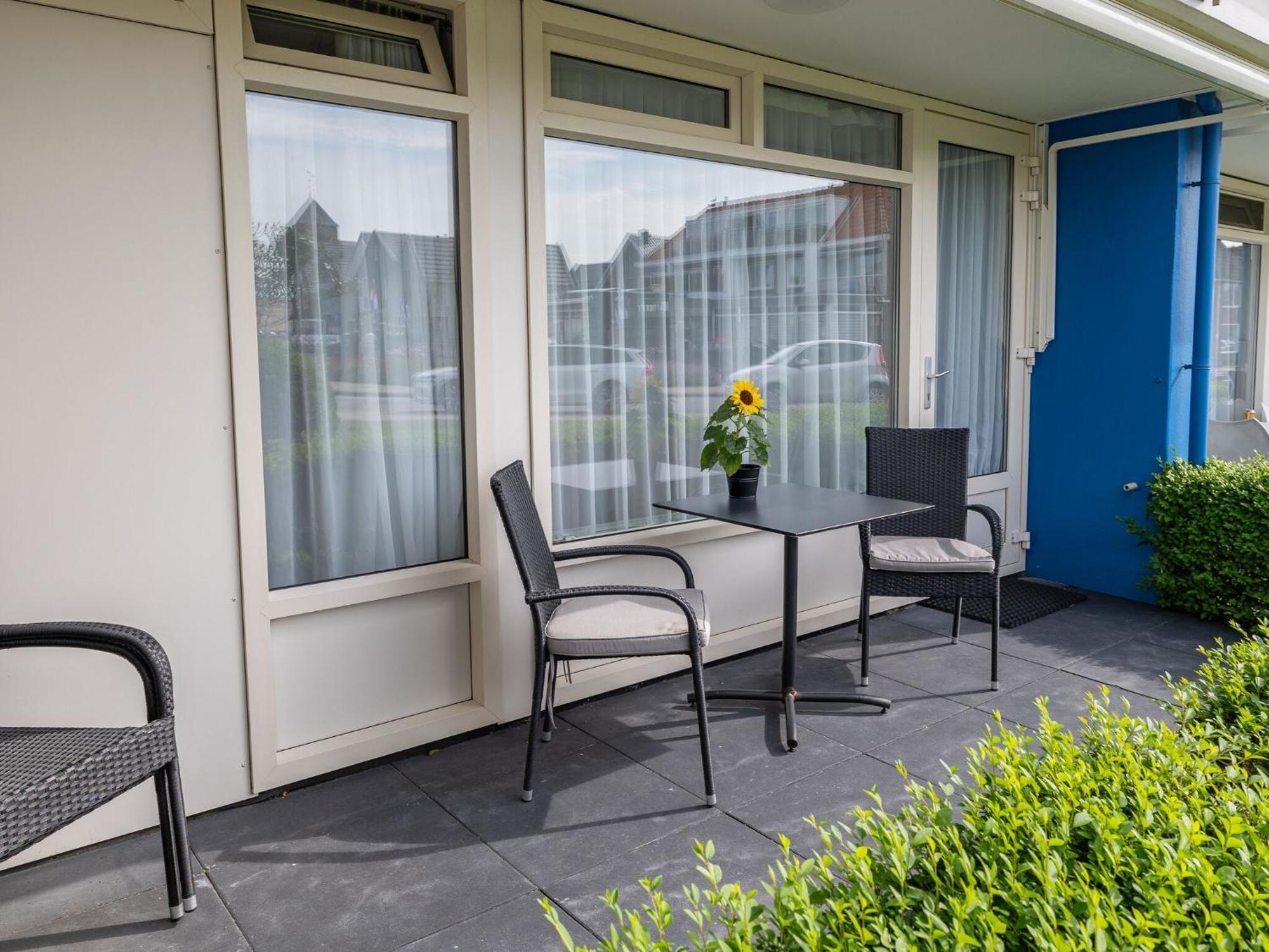 Beautiful Apartment In Zoutelande With Terrace Eksteriør billede