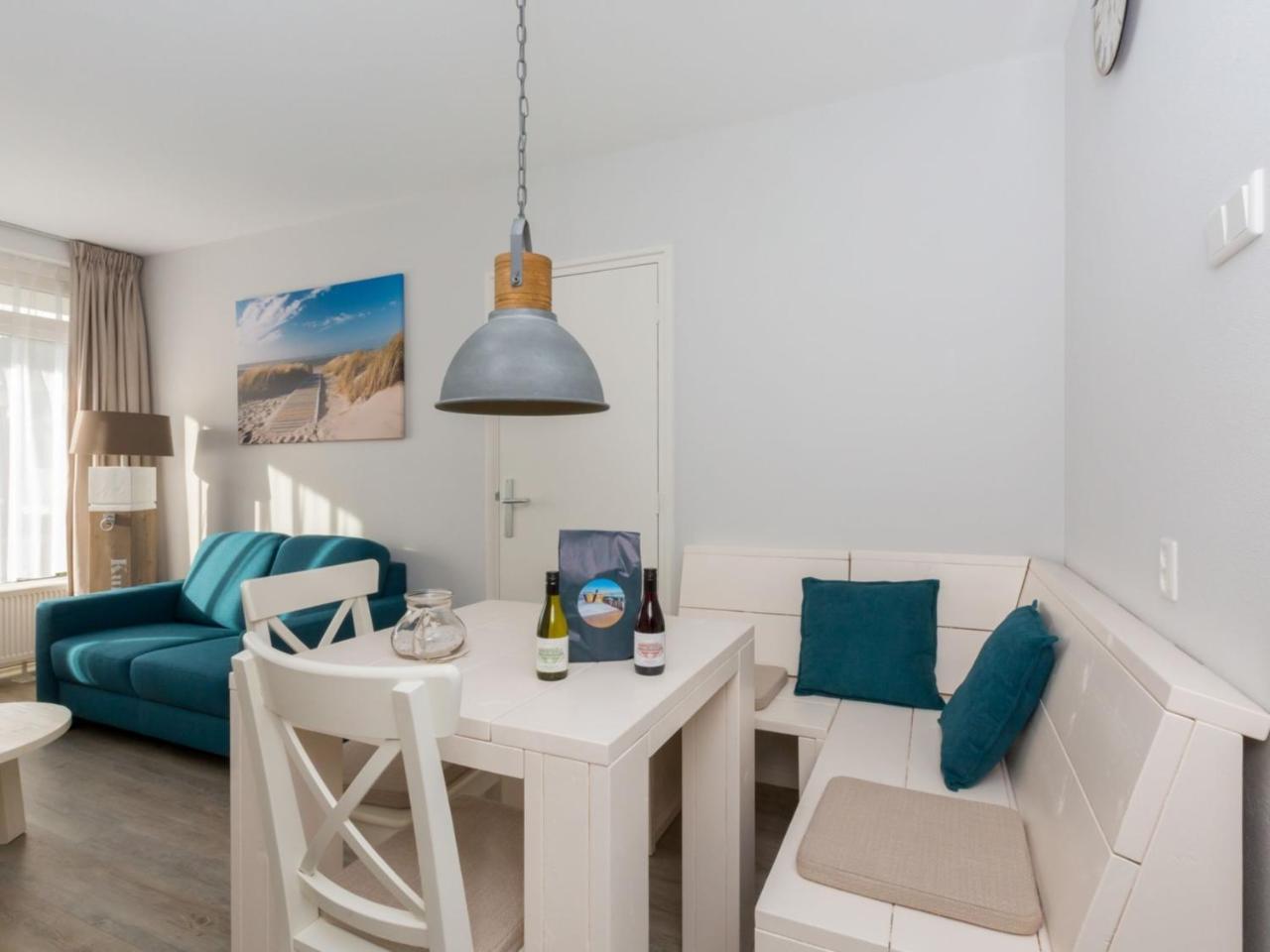 Beautiful Apartment In Zoutelande With Terrace Eksteriør billede